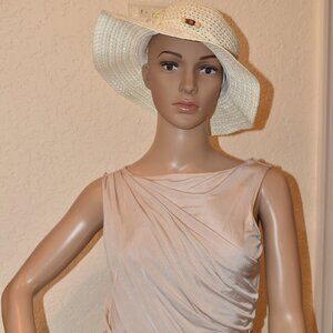 Ann Taylor Sleeveless, Beige Ruchet Front Shell top US MP NWOT